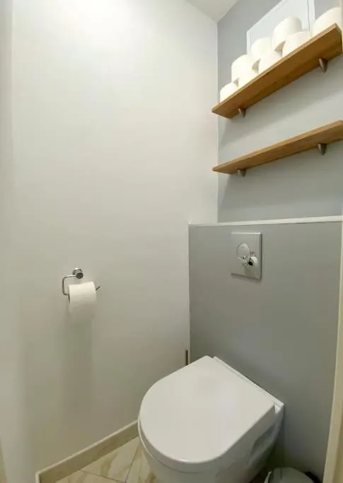 Apartment Appartement Spacieux 65M2, Avec Piscine Et Parking Frejus
